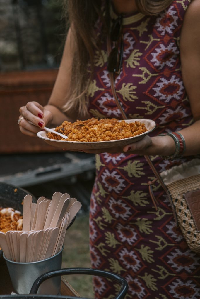 Catering para comuniones en Bilbao con arroces gourmet y servicio cuidado de De Mil Arroces