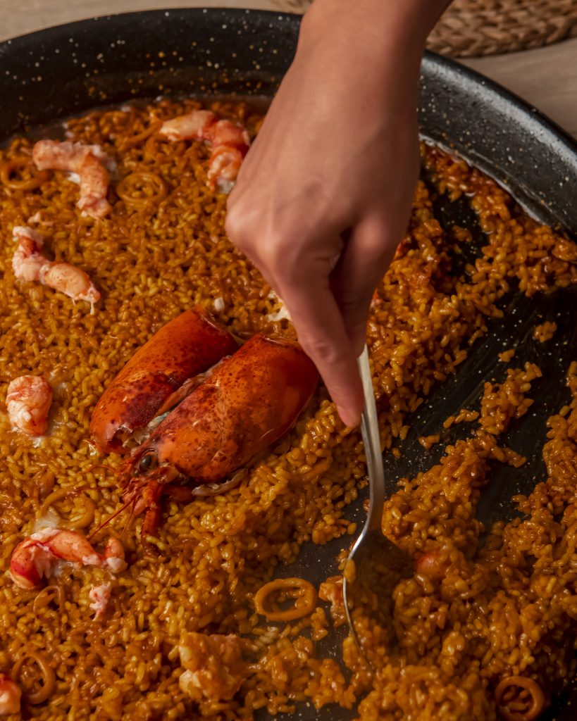 Tendencias de catering en el País Vasco con showcooking, arroces en directo y experiencias gourmet